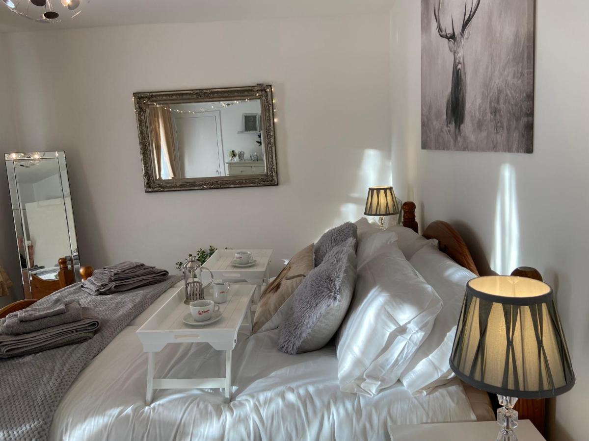 Historic Old Town 2 Bed Ground Floor Apartment Stirling Kültér fotó